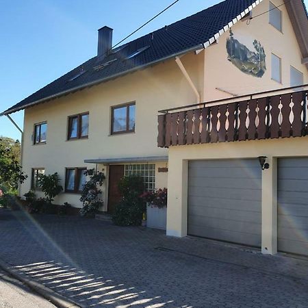 Chickenhill Blackforest, Grosse Ferienwohnung Im Schwarzwald Bad Wildbad Exteriör bild
